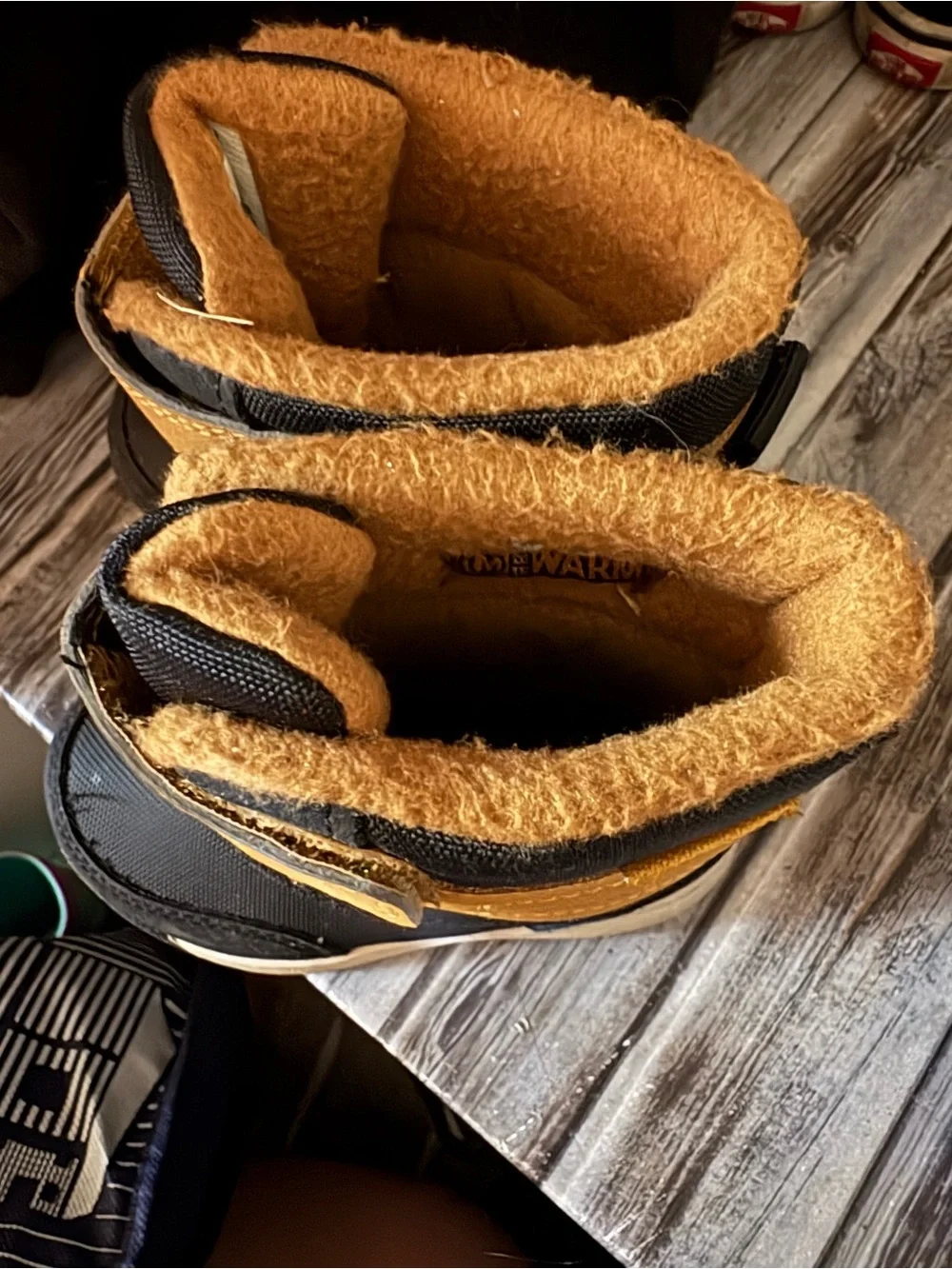 Merrell toddler size 5 Waterproof navy and tan Winter Boot